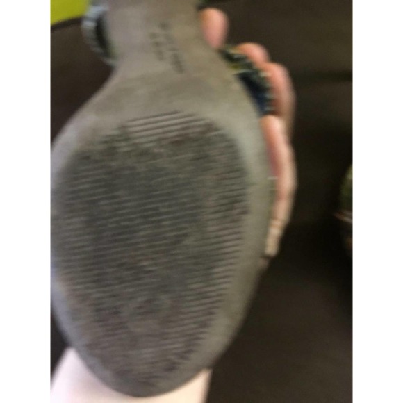 VERA WANG LAVENDER Snakeskin JEWEL Strappy SANDALS Heels 6.5 SPECIAL Occasion - Picture 4 of 11